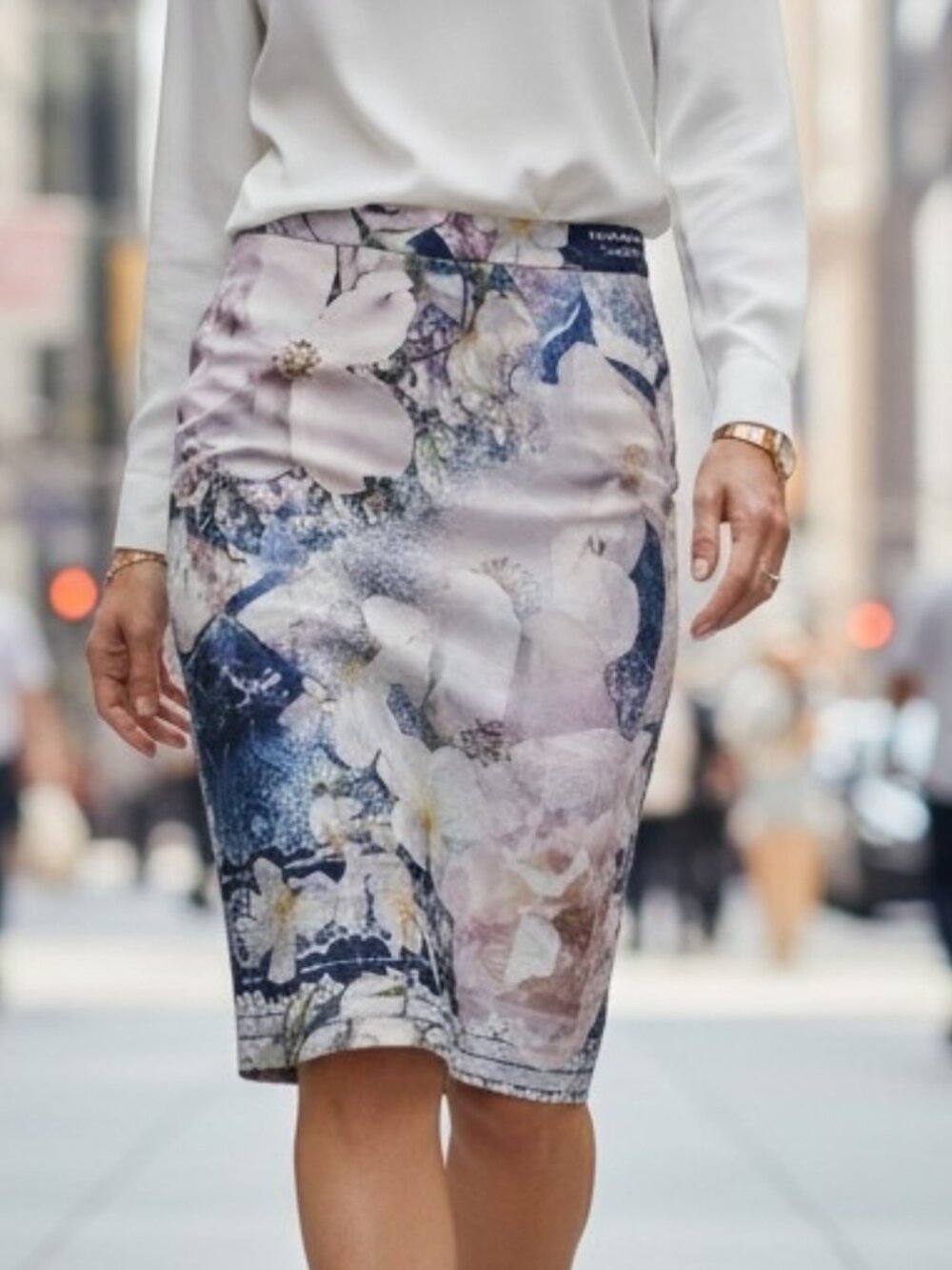 Ted Baker London Floral Pencil Skirt. Like New! 30" Waist (Size 10)